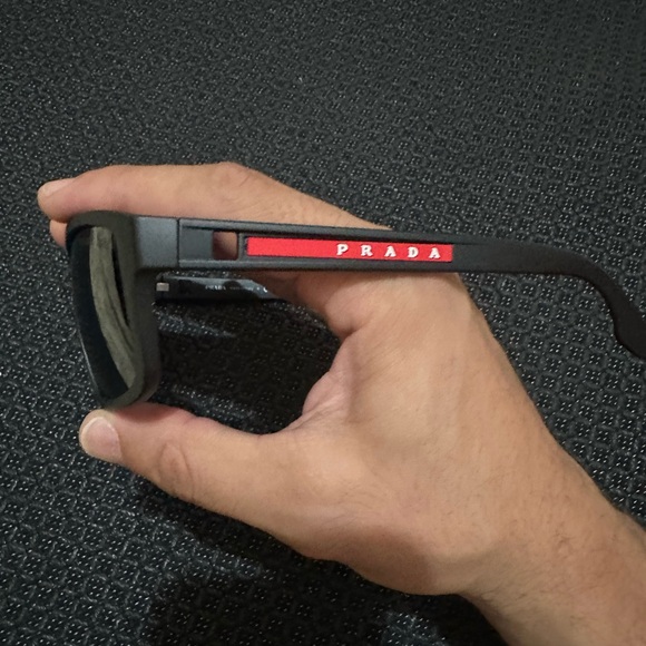 PRADA LINEA ROSSA PS 02XS sunglasses - Picture 2 of 9